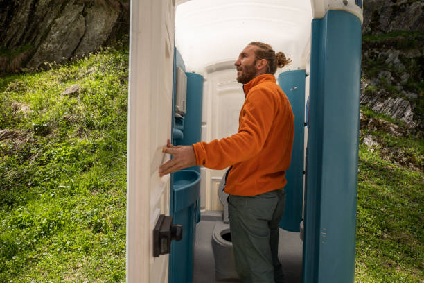 Best Porta potty rental near me  in St Robert, MO