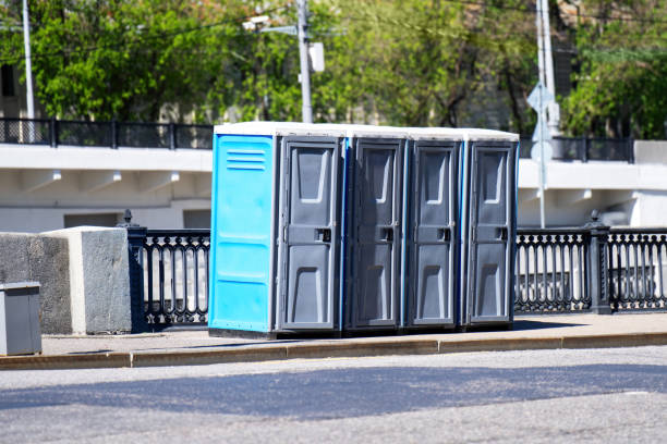 Best Porta potty rental near me  in St Robert, MO